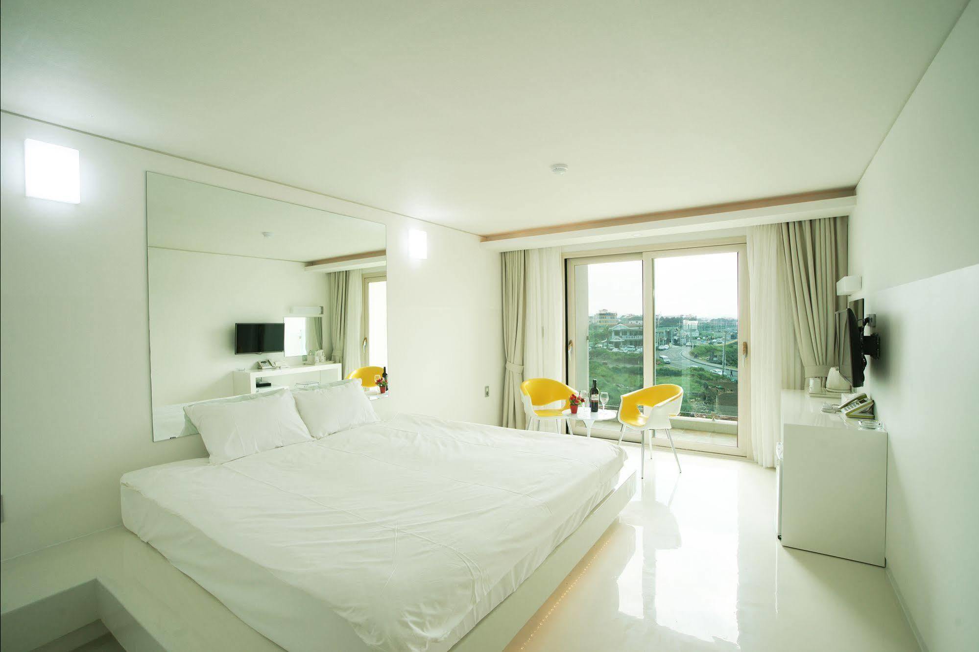 Hotel Ciel Bleu Чеджудо Экстерьер фото